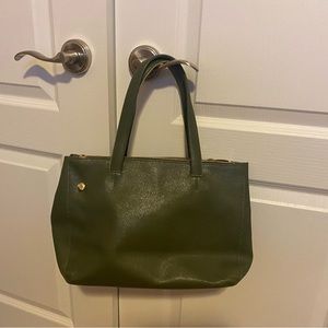 Furla handbag in beautiful green with multiple zipper compartments